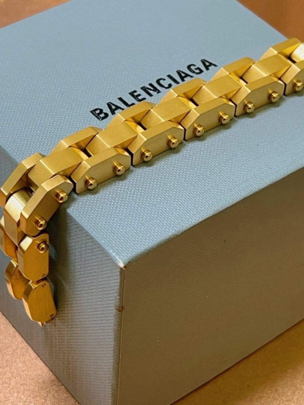 women and  men  Balenciaga bracelet - Picture 7 of 8